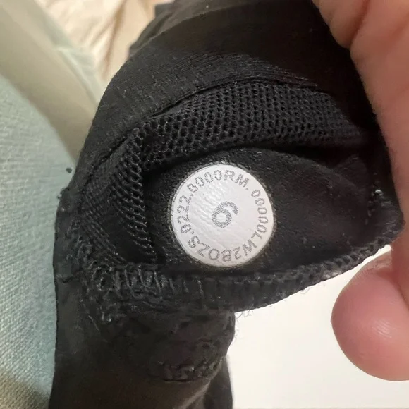 lululemon Energy Bra
Medium Support size 6 - Picture 3 of 4